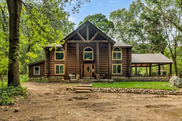 9505 Joel, Holly, MI 48442