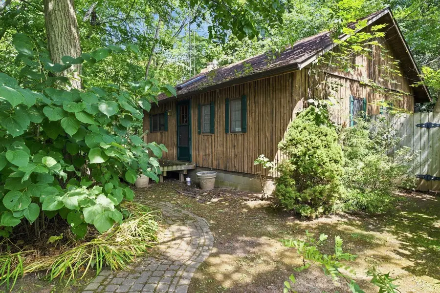 7387 Walbridge RD, Lexington, MI 48450 - #3