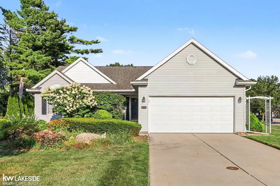 67768 George DR, Richmond, MI 48062 - #2