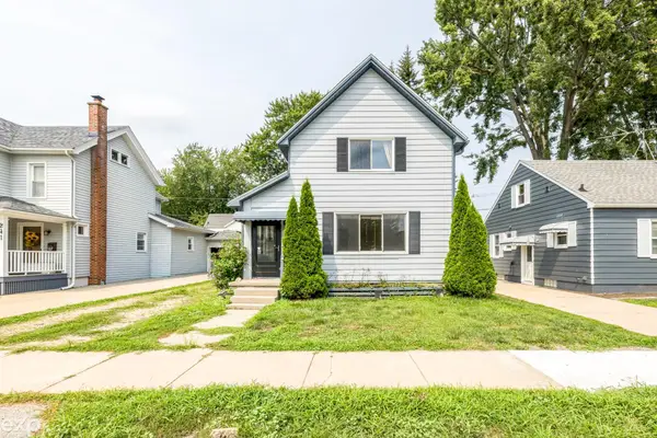 249 N Main ST, MarineCity, MI 48039