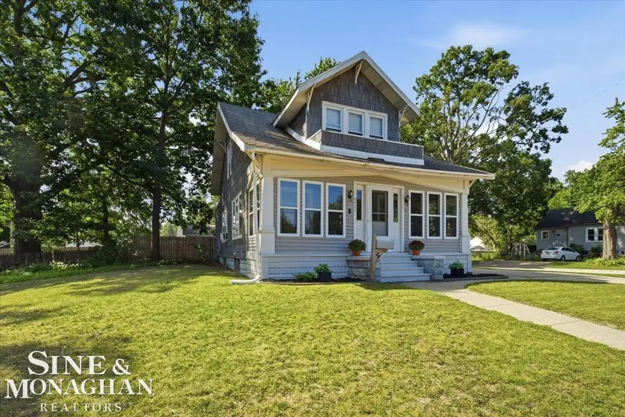 2822 S Boulevard BLVD, Port Huron, MI 48060 - #2