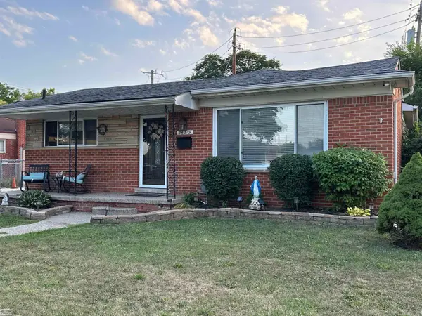 26219 VAN BUREN RD, DearbornHeights, MI 48127