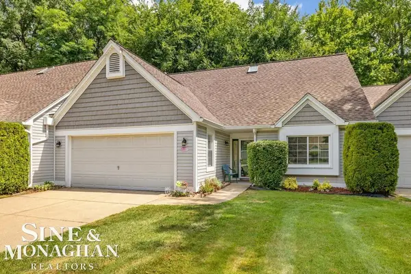 6798 FOX LN, Waterford, MI 48327