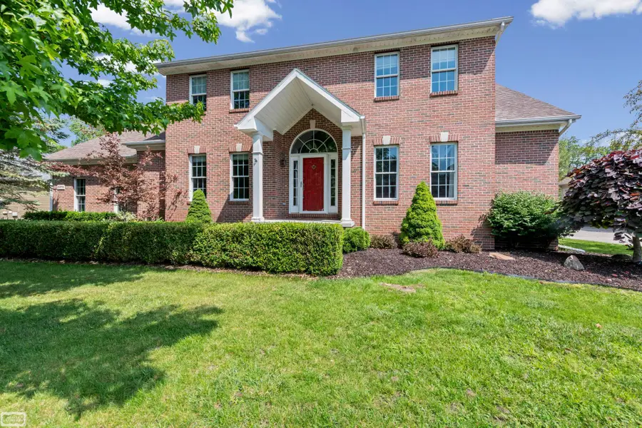 3276 Shorewood AVE, Fort Gratiot, MI 48060 - #2
