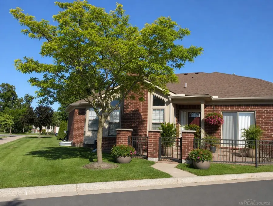 49272 Brodie, Macomb, MI 48042 - #2