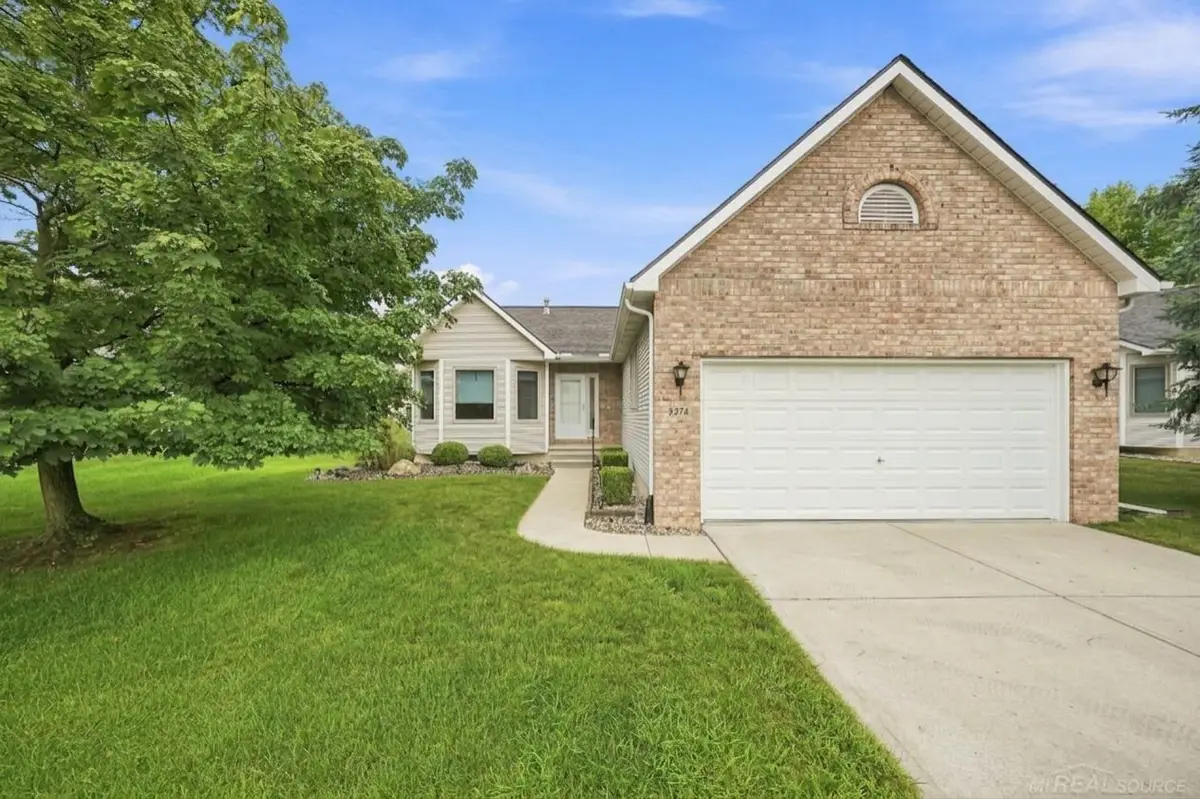 9378 Rayna DR, Davison, MI 48423 - #1