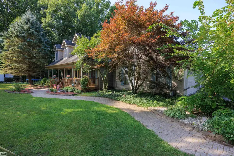 7337 Griswold RD, Kimball, MI 48074 - #2