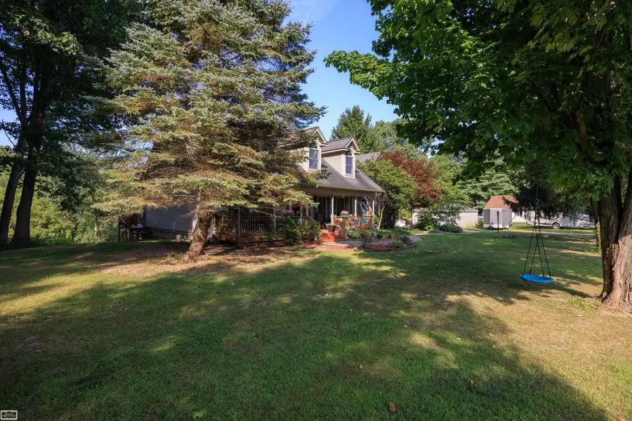 7337 Griswold RD, Kimball, MI 48074 - #3