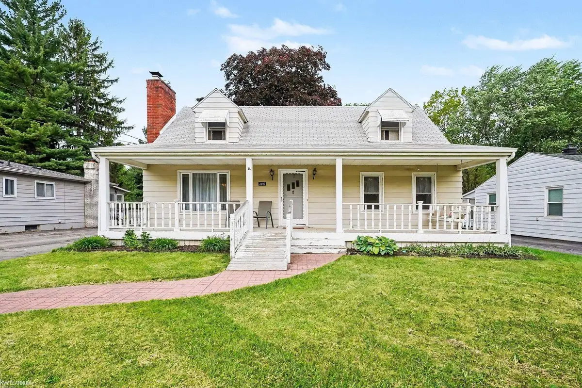 2297 Covert, Burton, MI 48509 - #1