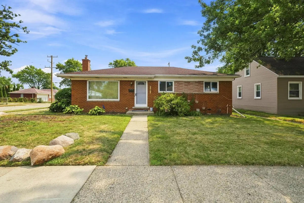 24306 Rosalind  AVE, Eastpointe, MI 48021 - #1