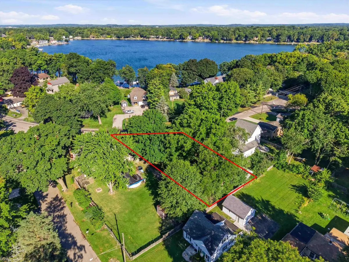 0 Covert RD, Waterford, MI 48328 - #1