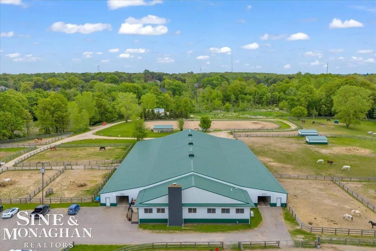270 N Rochester RD, Addison, MI 48367 - #1