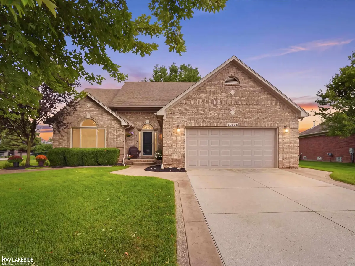 50494 Commons DR, Macomb, MI 48042 - #1