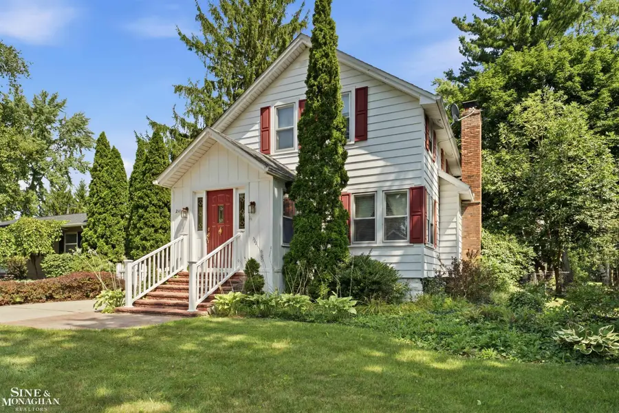 211 S Tenth St ST, Saint Clair, MI 48079 - #2