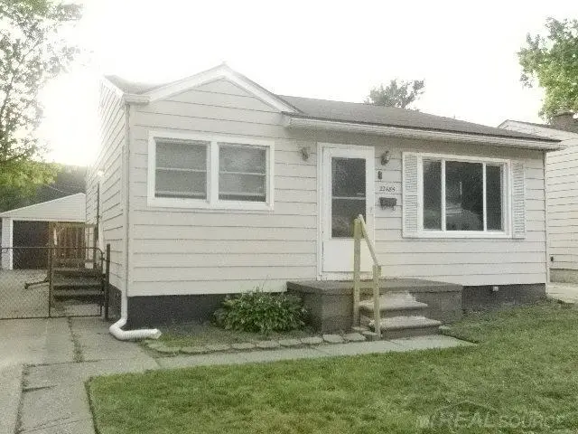 22485 Hillock AVE, Warren, MI 48089 - #1