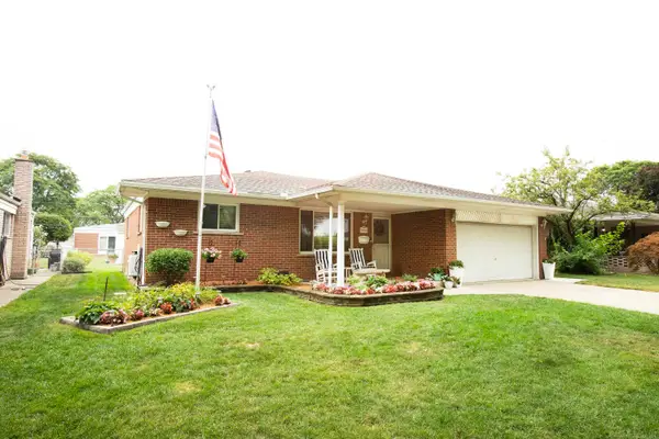 30918 Primrose DR, Warren, MI 48088