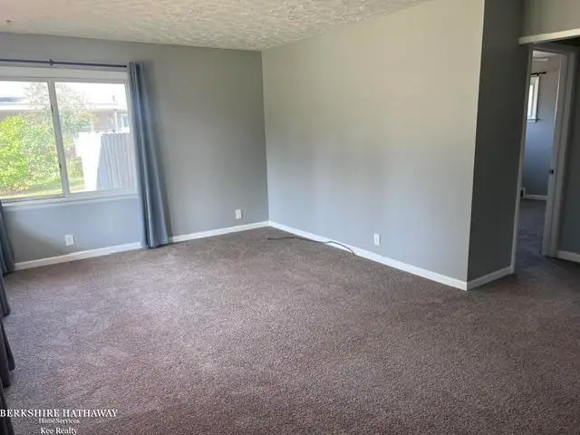 22633 E Schafer ST, Clinton Township, MI 48035 - #3