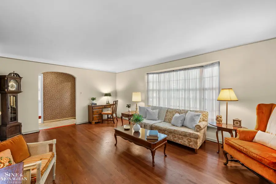 470 Allard RD, Grosse Pointe Farms, MI 48236 - #3