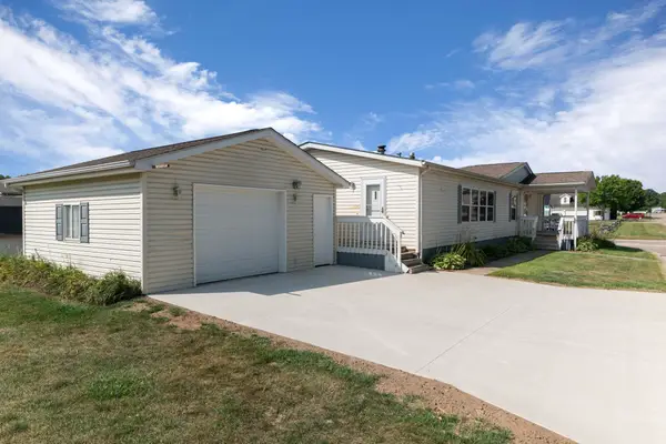 3761 Fox Chase RD, Dryden, MI 48428