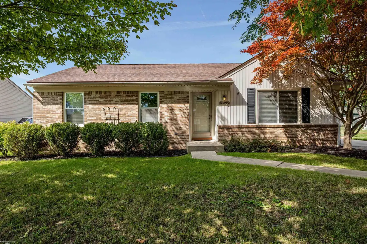 16395 Sudbury CT, Macomb, MI 48044 - #1