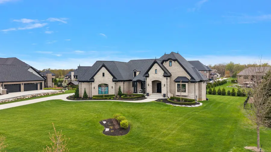 61573 Cotswold, Washington, MI 48094 - #3