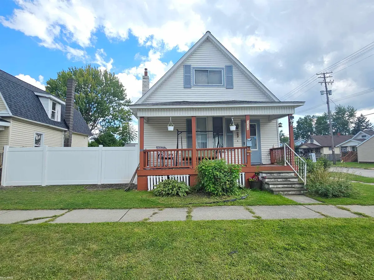 1238 Chestnut, Port Huron, MI 48060 - #1