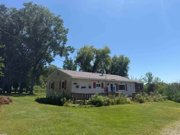 2233 North Channel, HarsensIsland, MI 48028