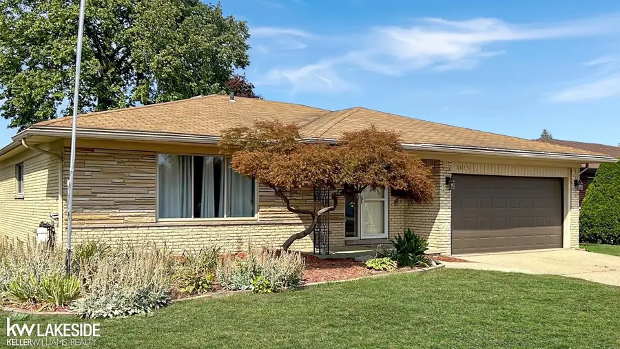 3615 Bicsak Dr DR, Warren, MI 48092 - #2