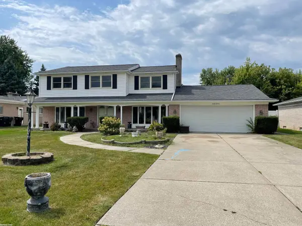 36851 Maas DR, SterlingHeights, MI 48312