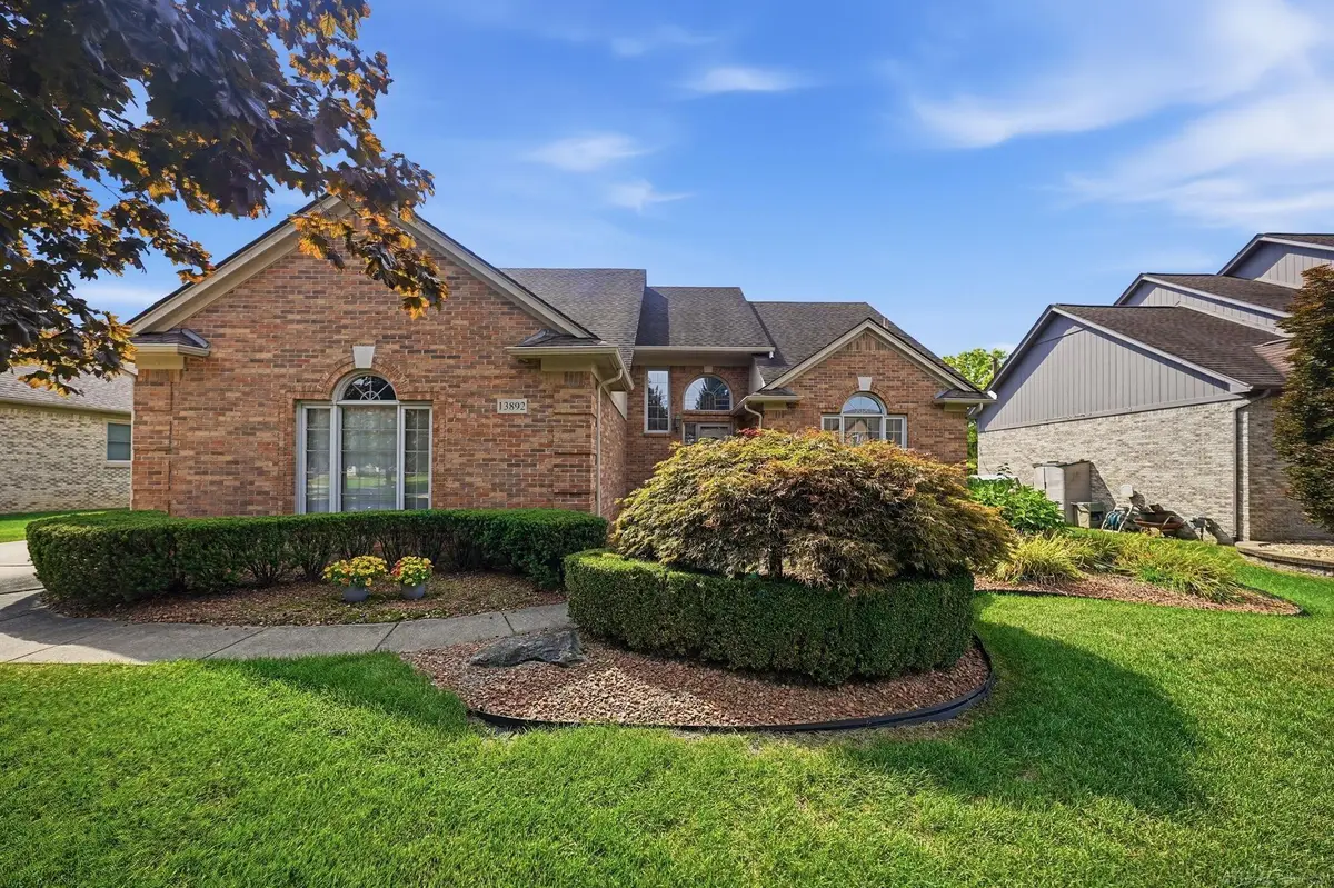 13892 Quill DR, Shelby, MI 48315 - #1