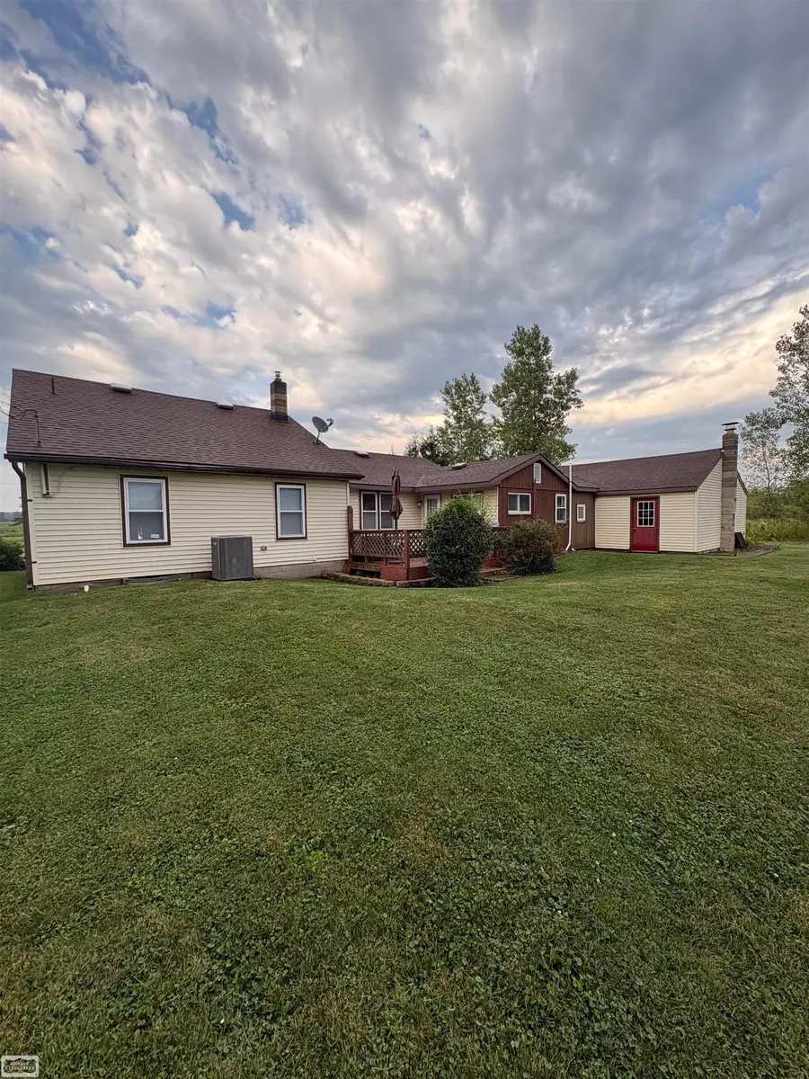 12865 Hough RD, Riley, MI 48041 - #3