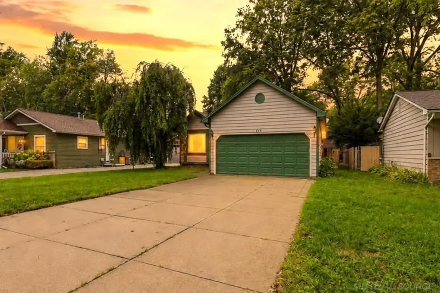 474 Maple ST, Algonac, MI 48001 - #2