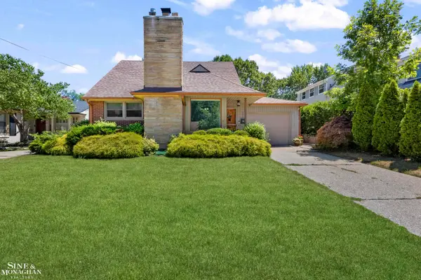 306 Ridge RD, GrossePointeFarms, MI 48236