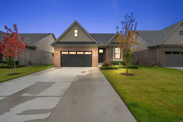 5908 Willow Grove DR, Troy, MI 48085