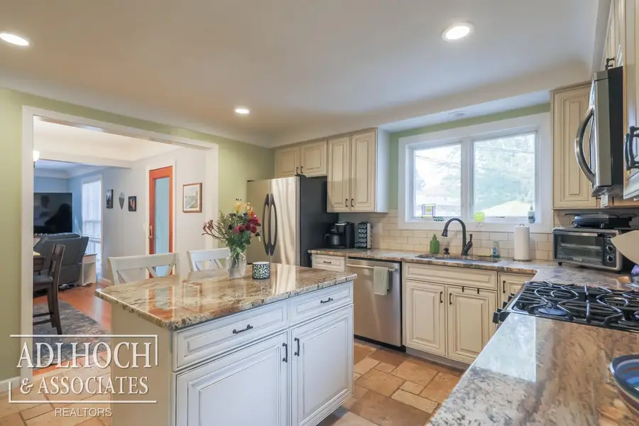 785 Bedford RD, Grosse Pointe Park, MI 48230 - #3