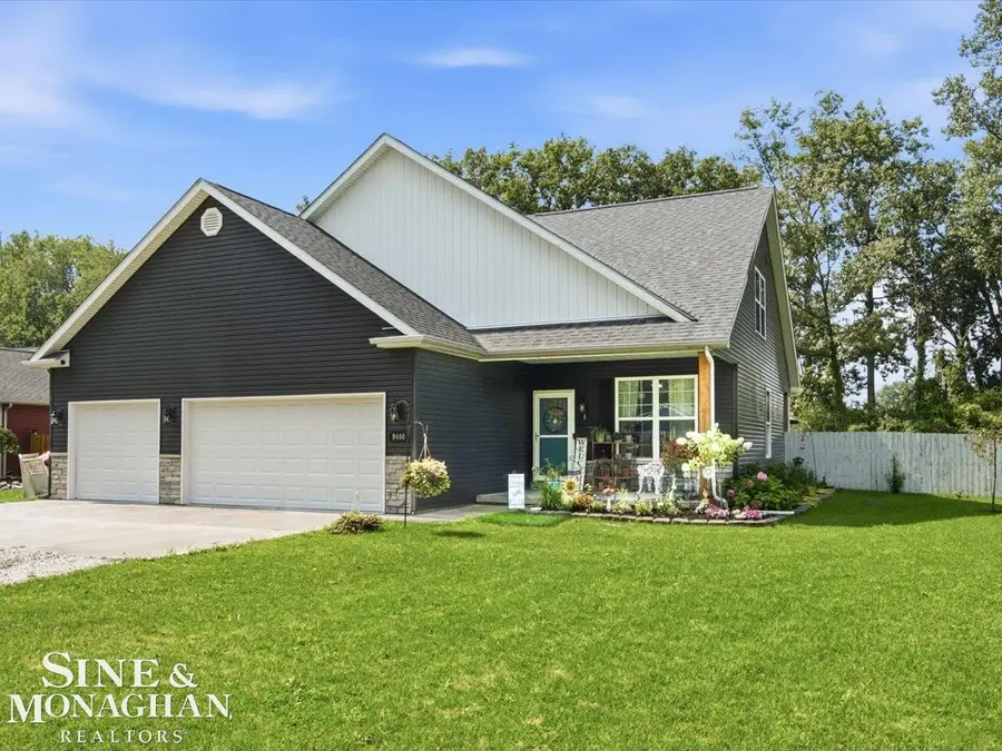9400 Folkert RD, Pearl Beach, MI 48001 - #2