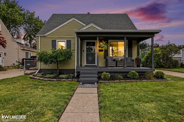 4346 Mandalay AVE, RoyalOak, MI 48073