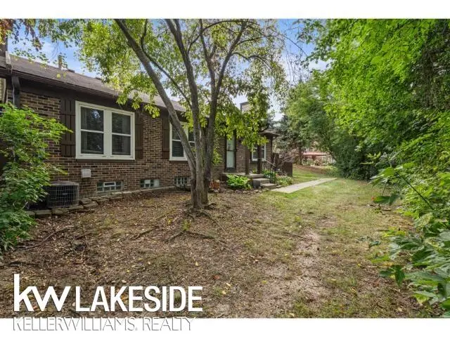 35317 Bristlecone DR, Clinton Township, MI 48035 - #3