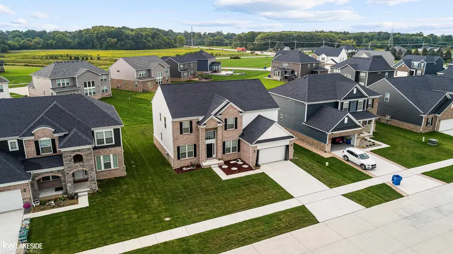 51104 Nature Trail DR, Macomb, MI 48042 - #2
