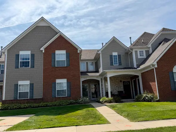 2078 Monarch Dr. DR, ShelbyTwp, MI 48316