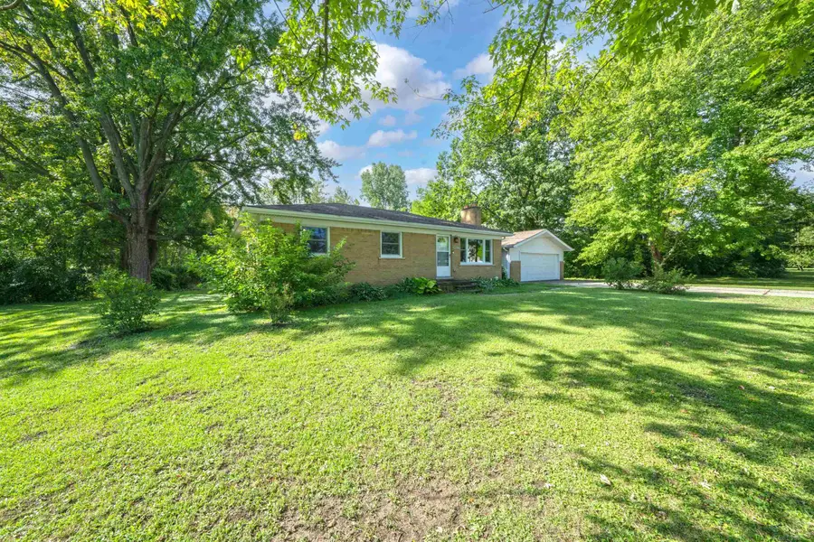 47062 Sugarbush  RD, Chesterfield, MI 48047 - #3