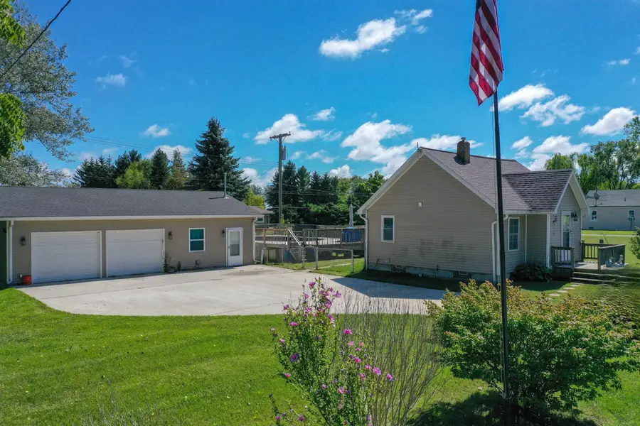 8124 3RD ST, Forestville, MI 48434 - #3