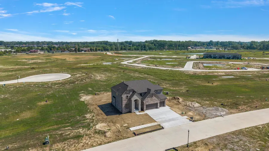 54740 Palomino DR, Shelbytwp, MI 48316 - #3