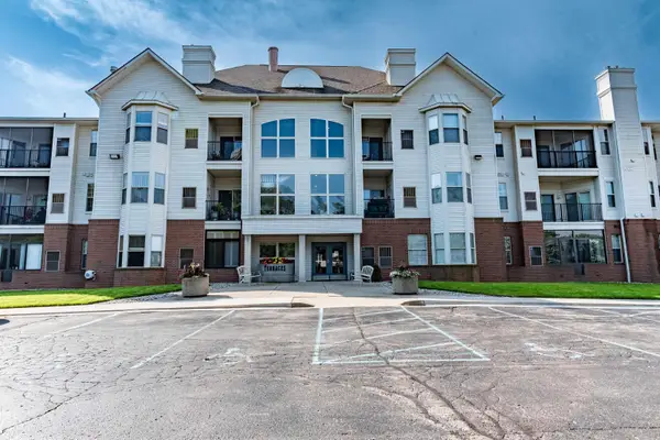 39178 Hayes RD, ClintonTownship, MI 48038