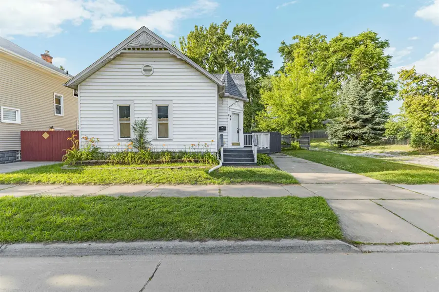 44 Union ST, Mount Clemens, MI 48043 - #3