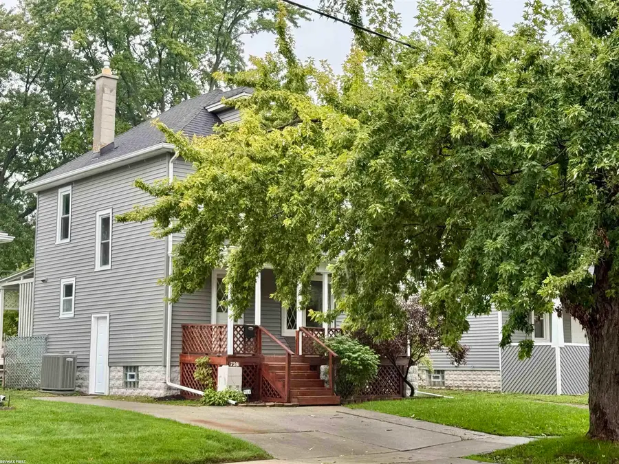 729 13th ST, Port Huron, MI 48060 - #2