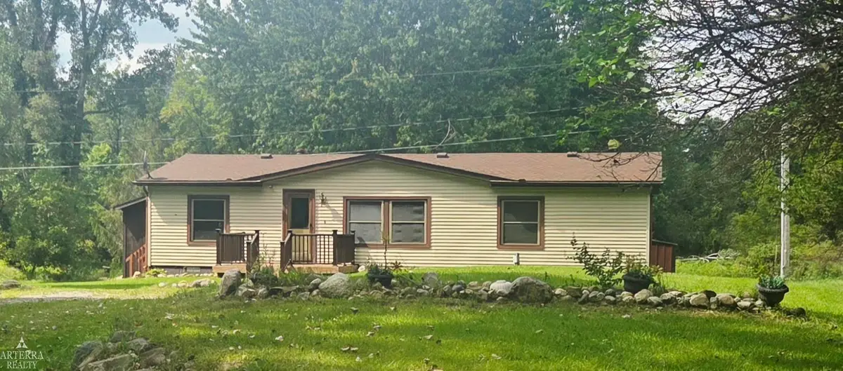 20874 Winifred ct CT, Pinckney, MI 48169 - #1