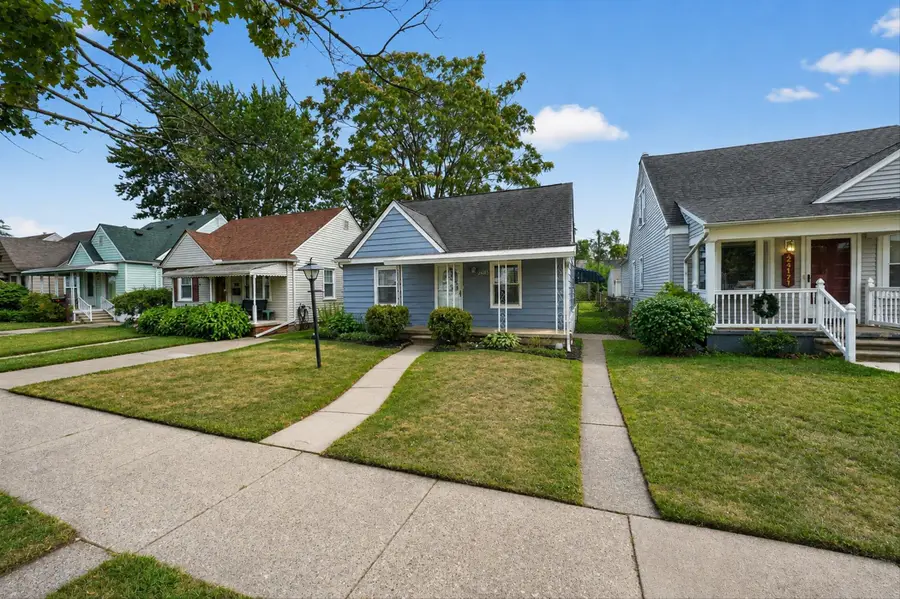24163 New York ST, Dearborn, MI 48124 - #3