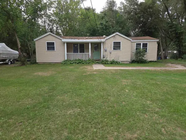 1592 Jerome ST, Holland, MI 49423