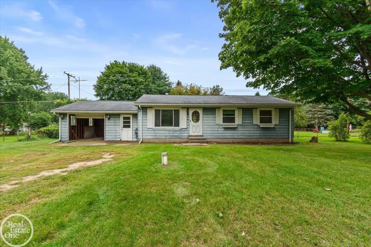 2671 Fish Lake RD, Lapeer, MI 48446 - #1